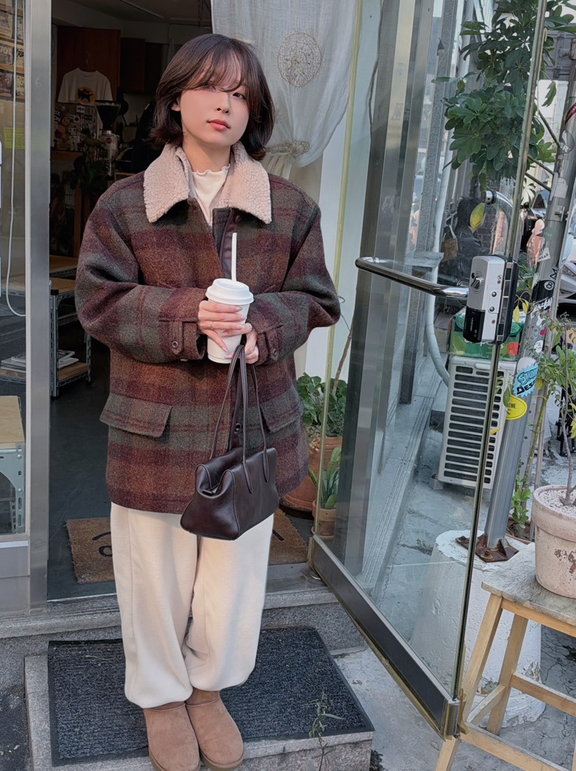 ERUME韓國代購女士新款真品推薦熱賣時尚休閑人氣短款大衣ERUME短款大衣