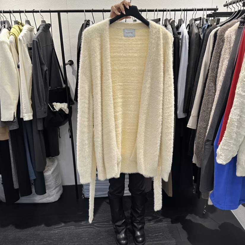 FLAMME TOIT/LUNAMDE韓國代購女裝新品人氣時尚開衫含腰帶FLAMME TOIT/LUNAMDE開衫圖色1奶油色