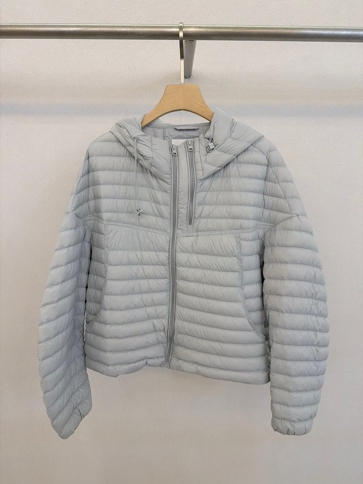 FORM東大門實拍女士新品熱賣真品短款羽絨服羽絨服連帽鴨絨FORM短款羽絨服圖色2