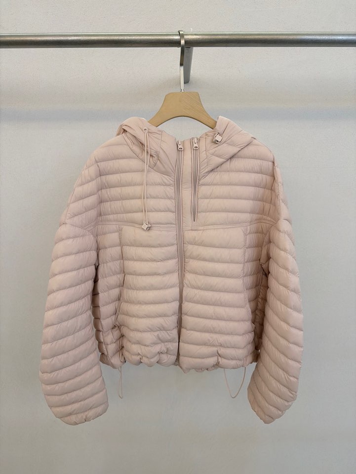 FORM東大門實拍女士新品熱賣真品短款羽絨服羽絨服連帽鴨絨FORM短款羽絨服圖色3