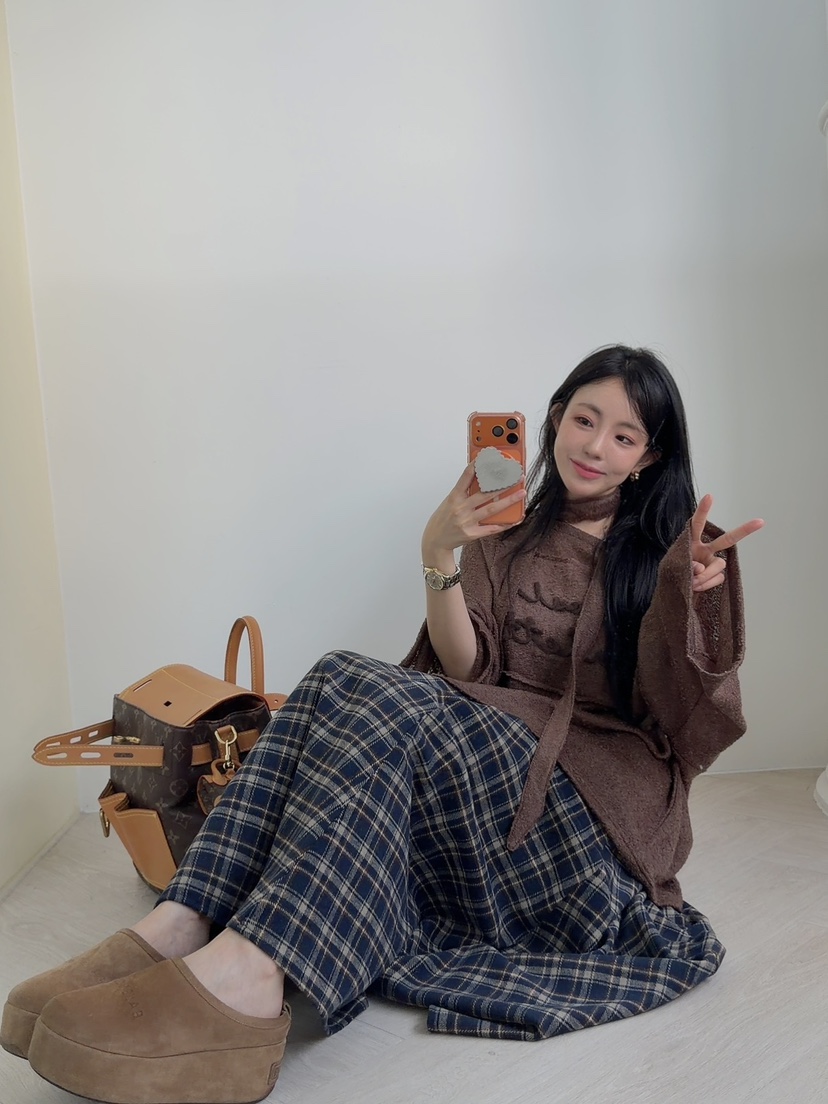 SEOUL PALETTE-Q東大門實拍女裝新品時尚針織衫含脖帶圍巾SEOUL PALETTE-Q針織衫