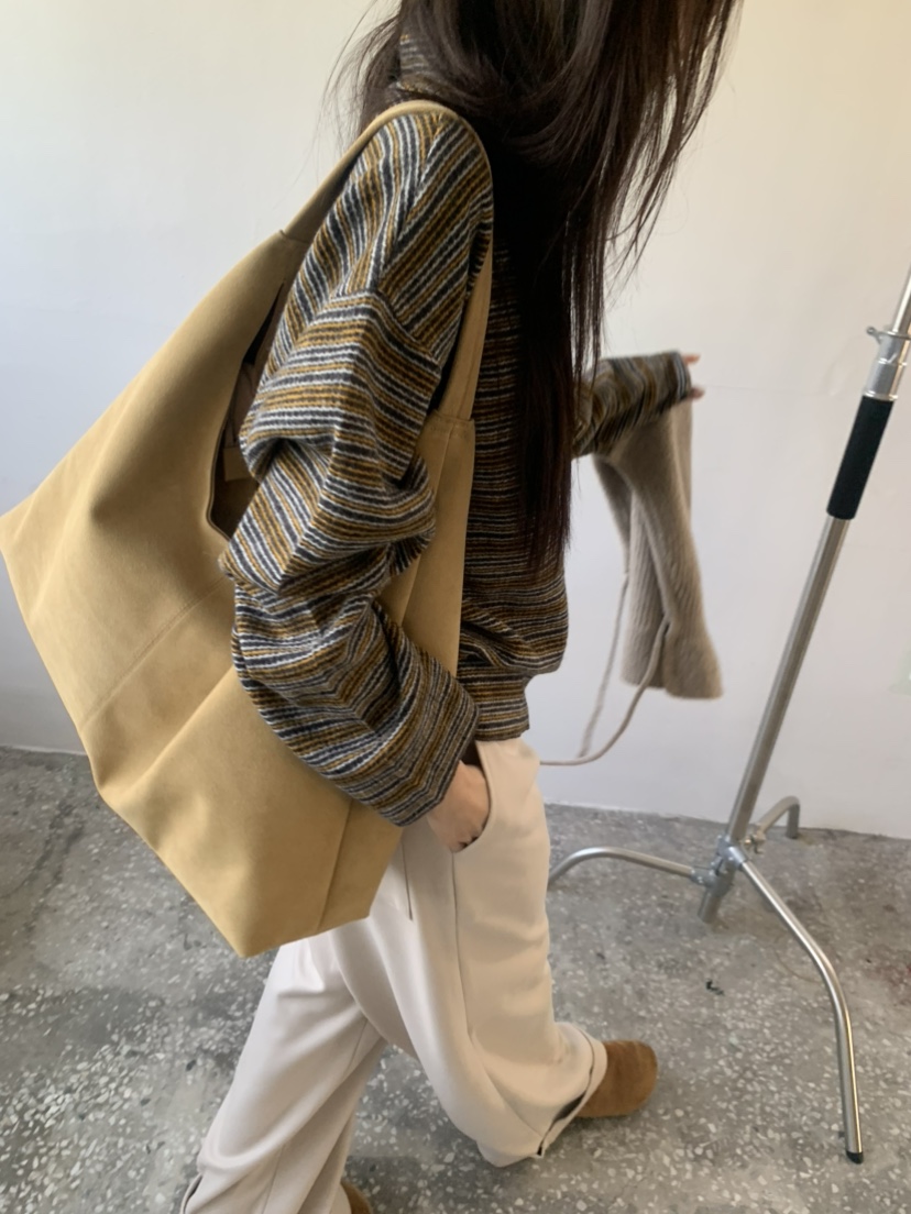 LE AVE韓國直郵女士新品真品推薦熱賣時尚休閑人氣長袖T恤LE AVE長袖T恤