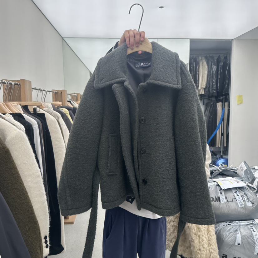 UTRE東大門實拍女裝新款推薦時尚真品熱賣短款大衣含腰帶UTRE短款大衣圖色2
