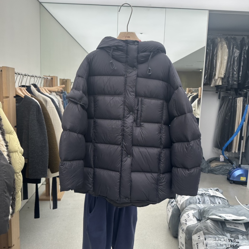 UTRE韓國代購女士新款休閑真品短款羽絨服羽絨服連帽鴨絨UTRE短款羽絨服圖色2墨色