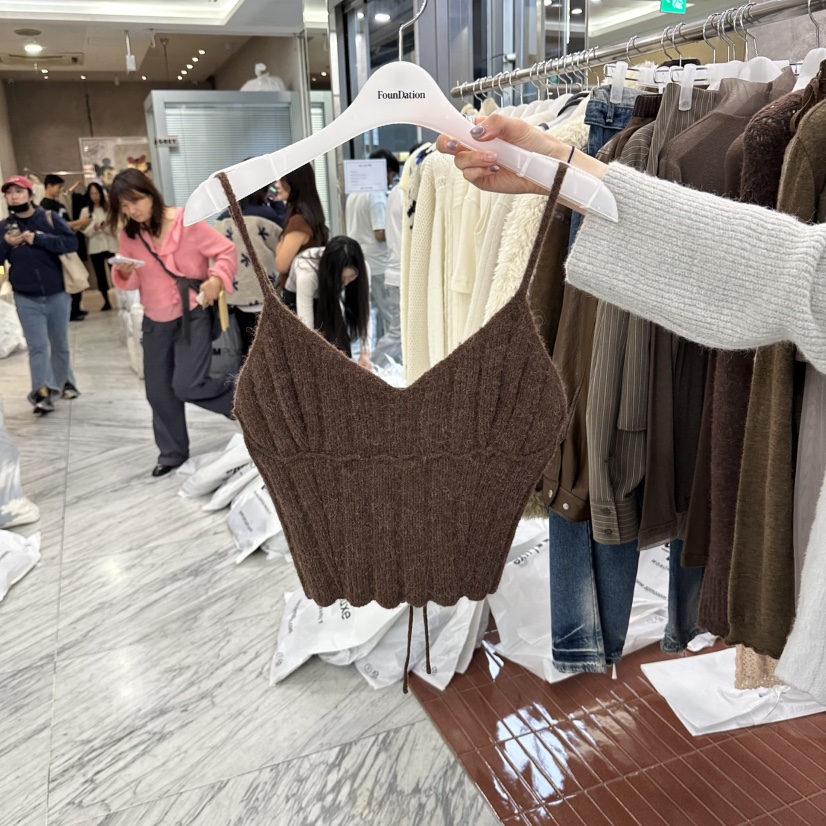 FOUNDATION東大門直郵女裝新品推薦人氣真品熱賣吊帶背心FOUNDATION吊帶/背心圖色1