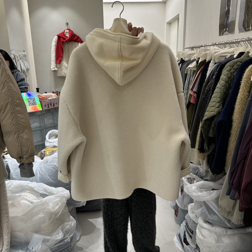 JUDYQUE東大門代購女士新品時尚推薦休閑熱賣真品短款大衣JUDYQUE短款大衣