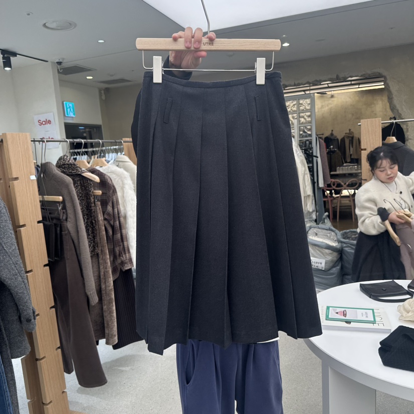 UTRE東大門代購女裝新款熱賣時尚人氣真品休閑推薦長裙UTRE長裙圖色1墨色