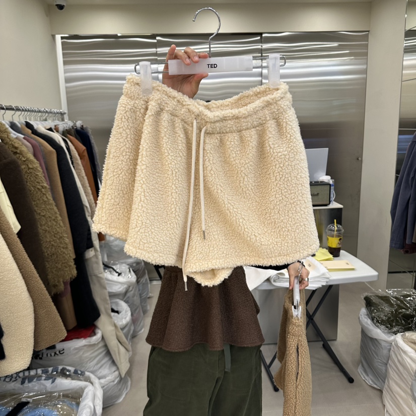 TED東大門實拍女士新品休閑真品時尚熱賣推薦人氣短褲TED短褲圖色1