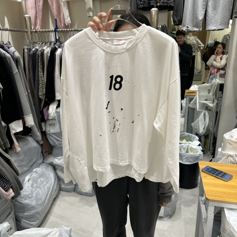ZACCU東大門實拍女裝新品真品時尚休閑推薦熱賣人氣長袖T恤ZACCU長袖T恤圖色1