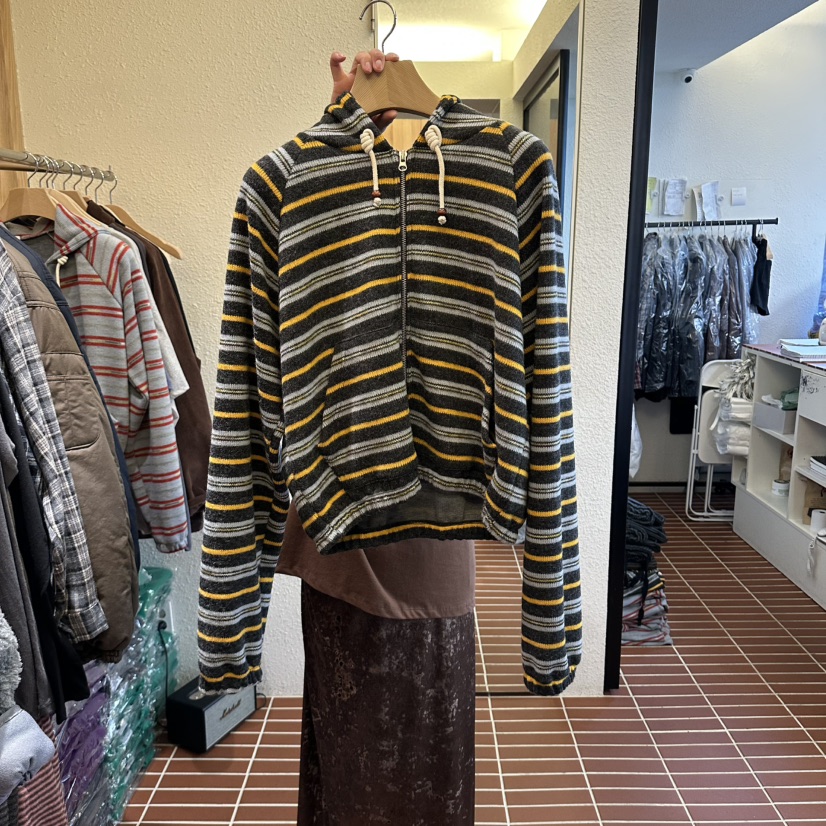 CHOI-L東大門直郵女裝新品熱賣推薦衛衣連帽衫馬海毛條紋CHOI衛衣圖色2