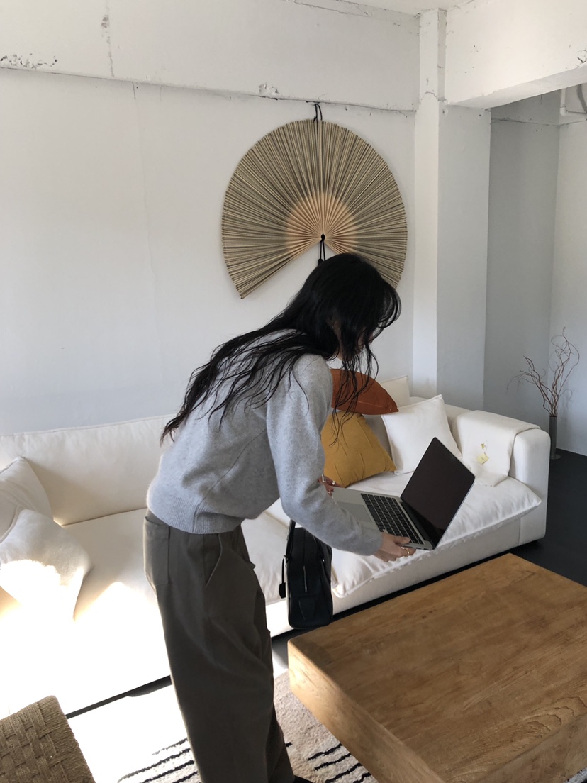 LE VASE東大門實拍女士新品時尚真品熱賣針織衫浣熊連帽LE VASE針織衫