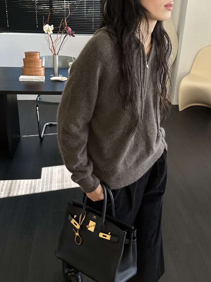LE VASE東大門實拍女士新品時尚真品熱賣針織衫浣熊連帽LE VASE針織衫