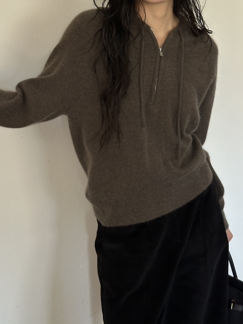 LE VASE東大門實拍女士新品時尚真品熱賣針織衫浣熊連帽LE VASE針織衫