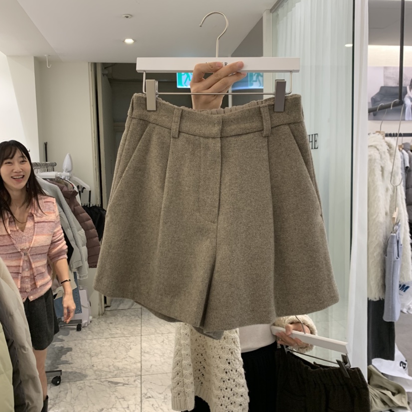 VENIR-A東大門實拍女裝新品休閑人氣推薦真品時尚熱賣短褲VENIR-A短褲圖色1