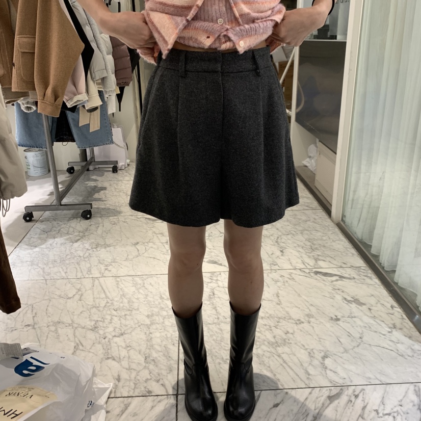 VENIR-A東大門實拍女裝新品休閑人氣推薦真品時尚熱賣短褲VENIR-A短褲圖色2墨
