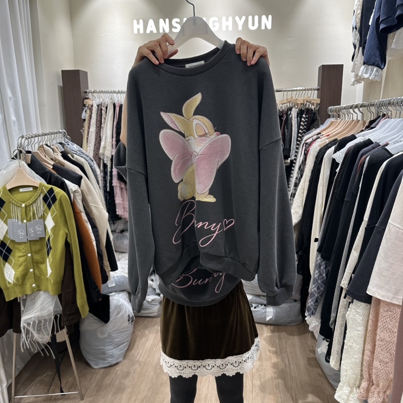 HANSUNGHYUN東大門實拍女士新款熱賣推薦時尚人氣衛衣兔子HANSUNGHYUN衛衣圖色2