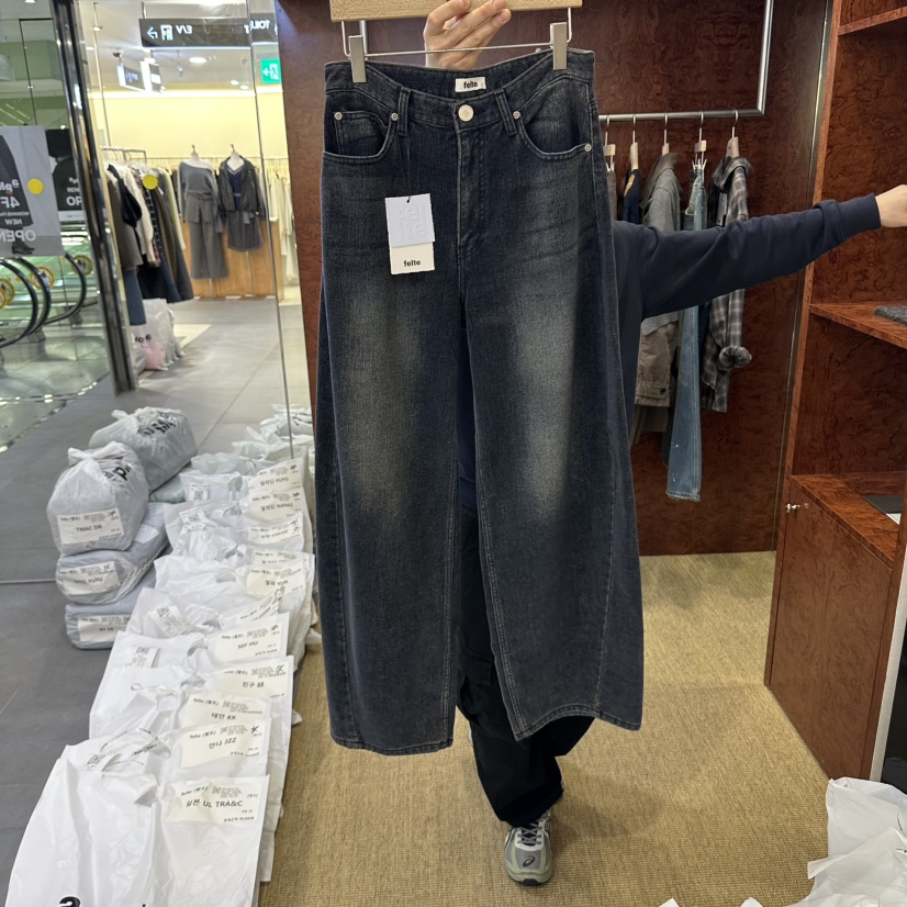 FELTE東大門直郵女裝新款真品休閑熱賣人氣時尚推薦牛仔褲felte牛仔褲圖色1