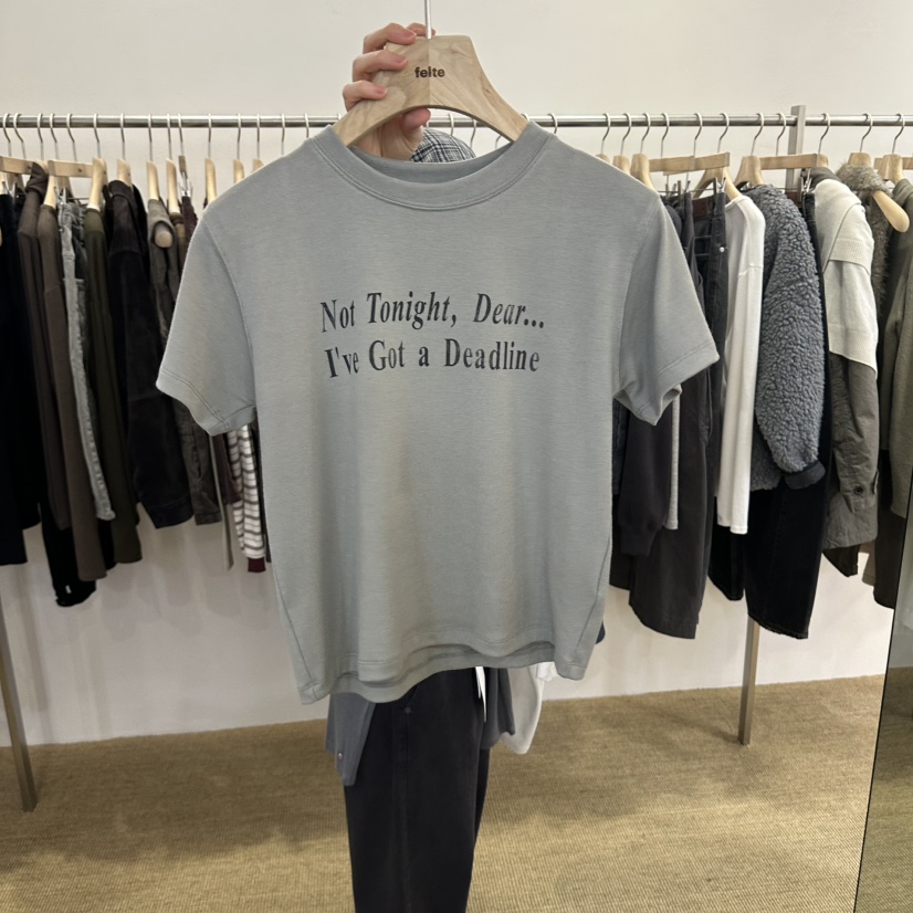 FELTE東大門直郵女裝新品時尚休閑真品熱賣人氣推薦T恤felteT恤圖色2