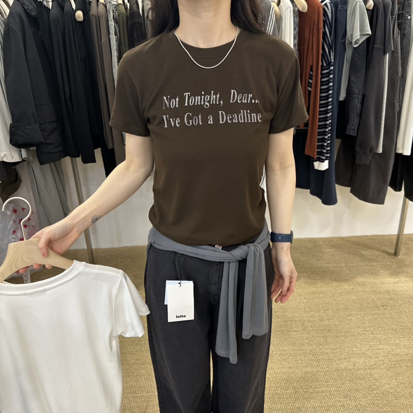 FELTE東大門直郵女裝新品時尚休閑真品熱賣人氣推薦T恤felteT恤圖色3