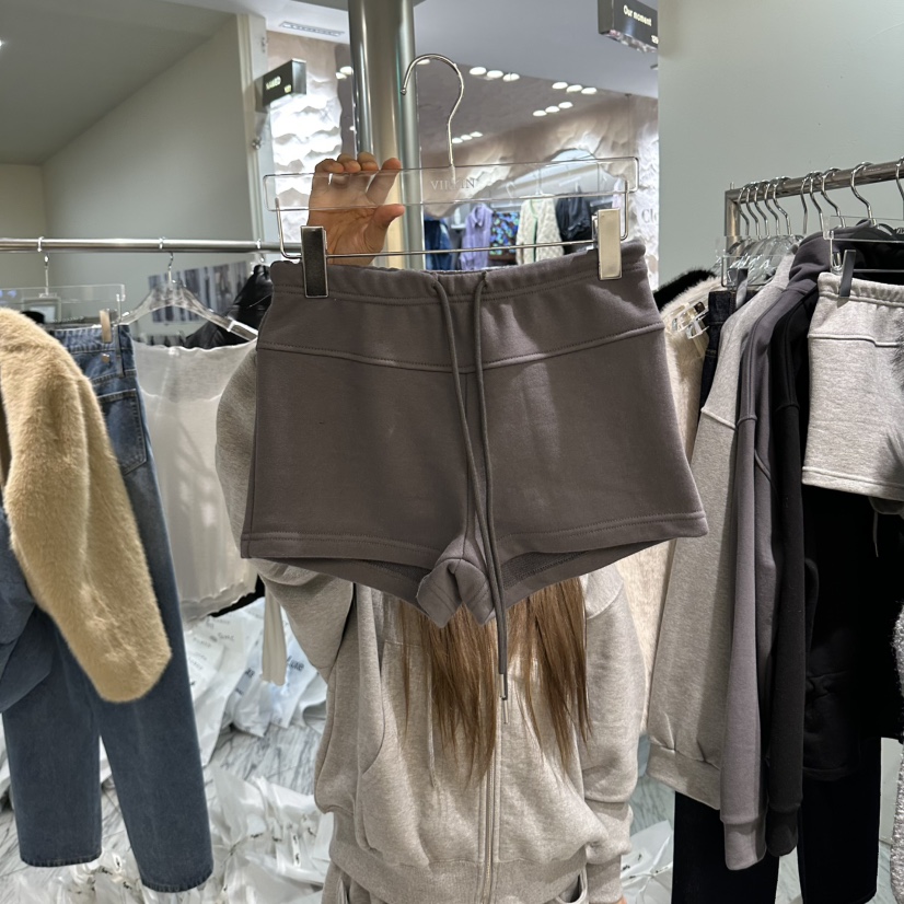 VIRKIN東大門直郵女裝新品熱賣休閑人氣時尚推薦短褲荷葉邊VIRKIN短褲圖色2墨色