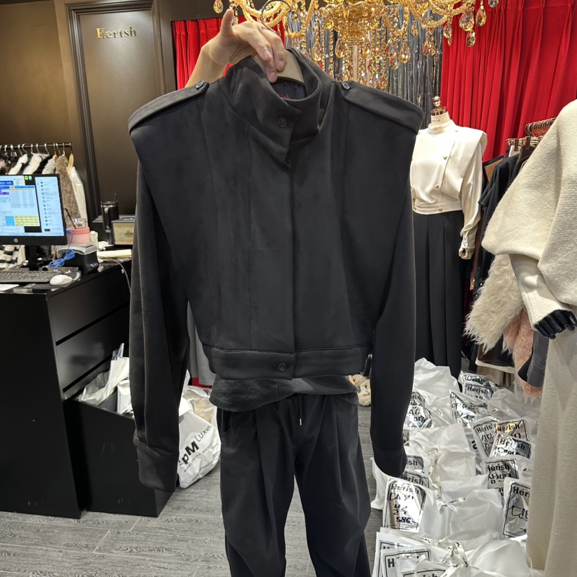 HERISH-HAUTE韓國代購女士新品推薦真品人氣熱賣夾克絨面革Herish-Haute夾克圖色3