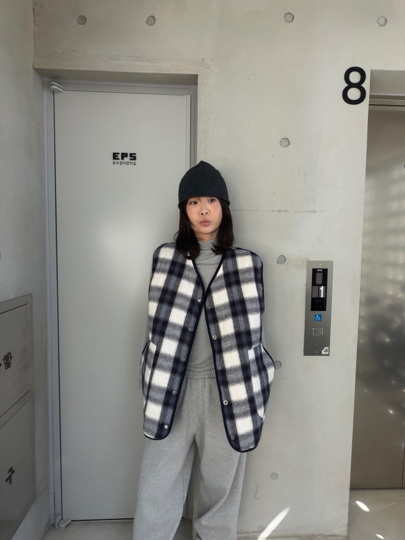 OLI EDIT韓國代購女裝新款真品人氣推薦熱賣時尚休閑馬甲OLI EDIT馬甲