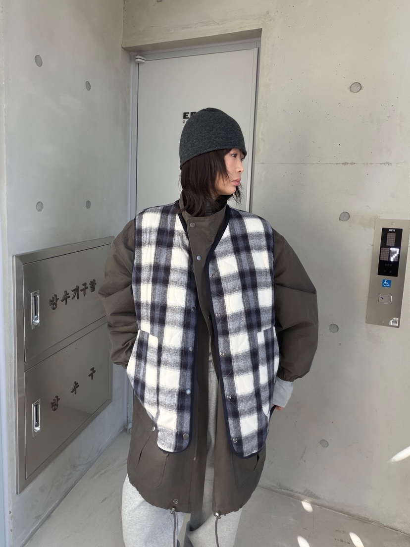 OLI EDIT韓國代購女裝新款真品人氣推薦熱賣時尚休閑馬甲OLI EDIT馬甲
