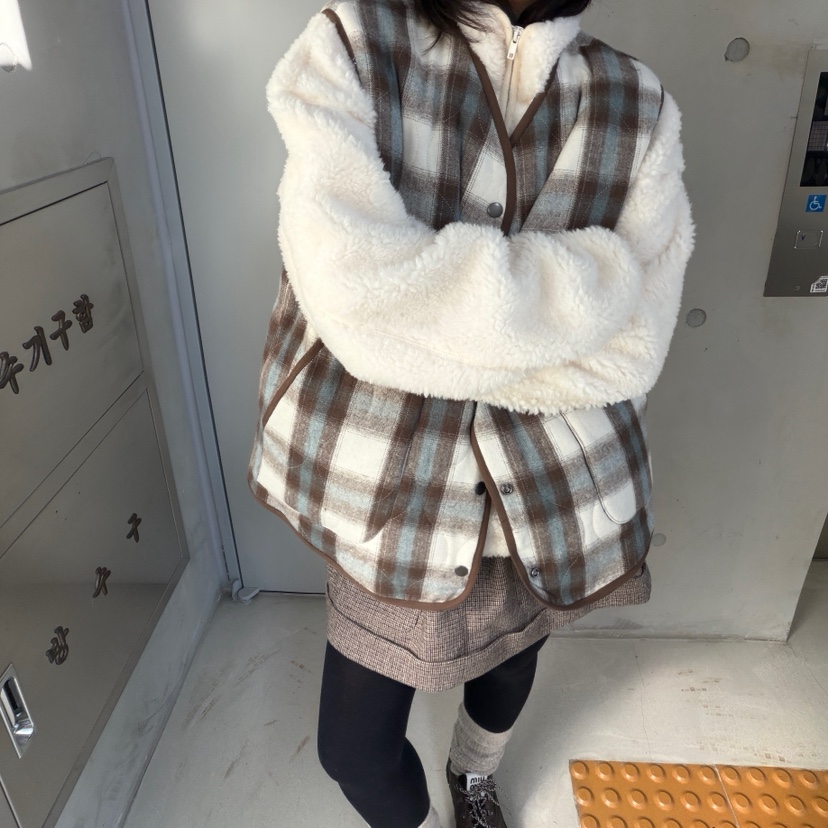 OLI EDIT韓國代購女裝新款真品人氣推薦熱賣時尚休閑馬甲OLI EDIT馬甲