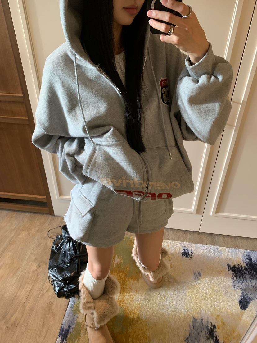 BADCALM韓國直郵女裝新款熱賣推薦人氣時尚衛衣拉鏈連帽衫BADCALM衛衣