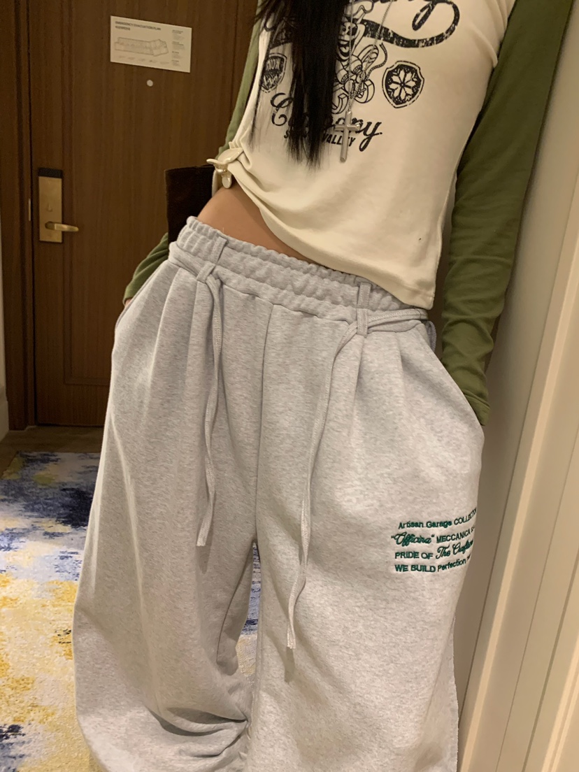 BADCALM東大門實拍女裝新品人氣推薦熱賣時尚真品長袖T恤BADCALM長袖T恤