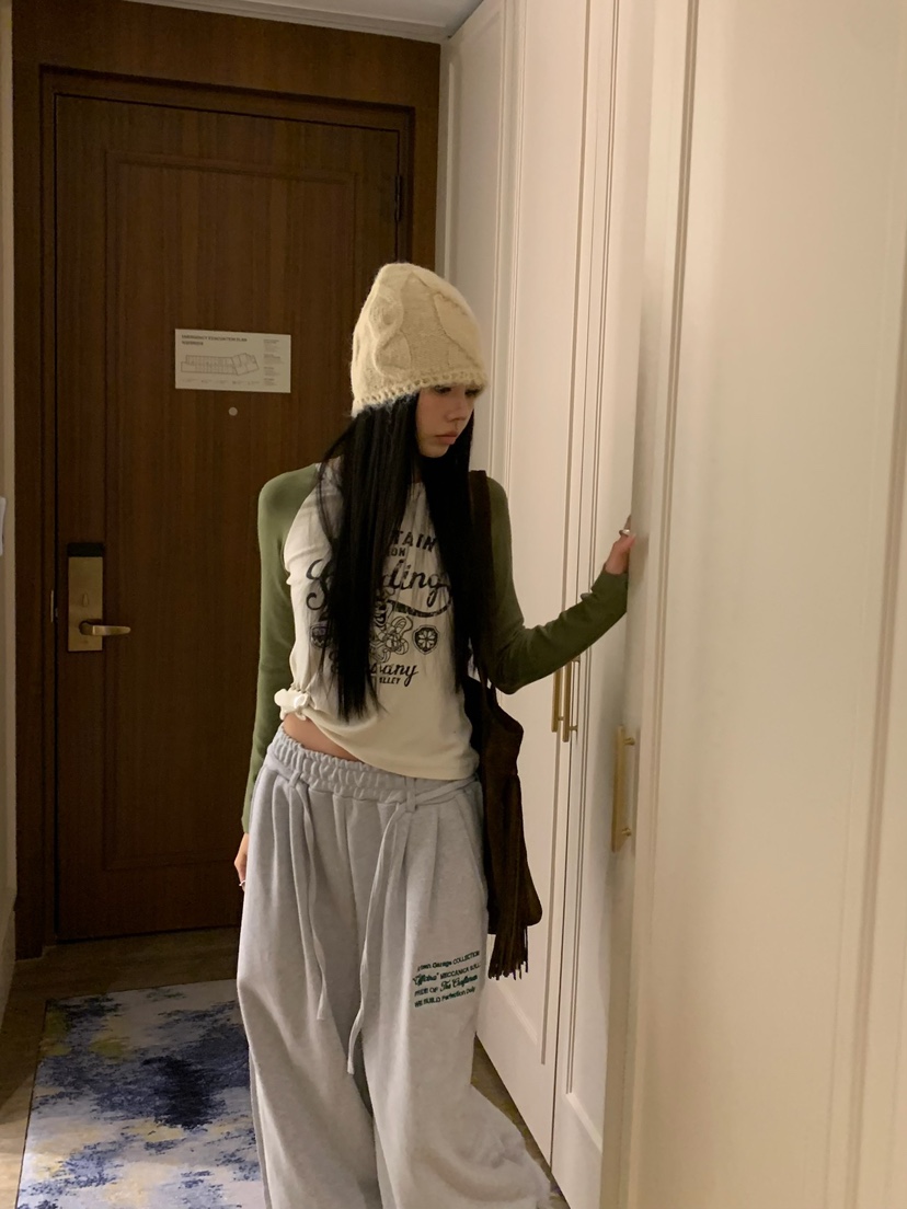 BADCALM東大門實拍女裝新品人氣推薦熱賣時尚真品長袖T恤BADCALM長袖T恤