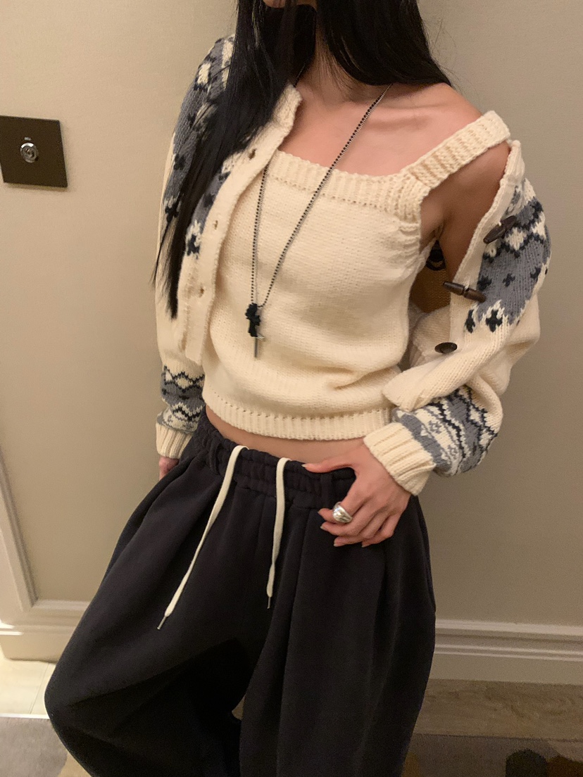 BADCALM東大門實拍女裝新品真品時尚推薦熱賣休閑人氣套裝BADCALM套裝