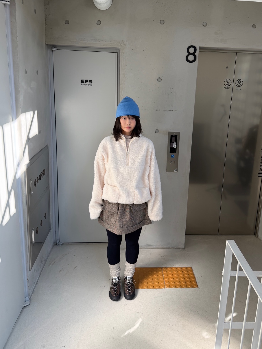 OLI EDIT東大門實拍女裝新款真品人氣休閑推薦時尚熱賣衛衣OLI EDIT衛衣