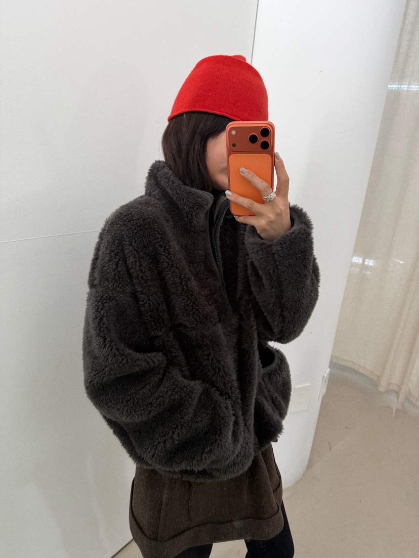 OLI EDIT東大門實拍女裝新款真品人氣休閑推薦時尚熱賣衛衣OLI EDIT衛衣