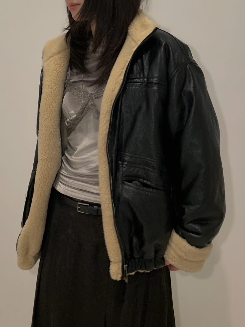 MOMENTUM東大門實拍女裝新款真品休閑時尚推薦套裝絲絨無袖MOMENTUM套裝