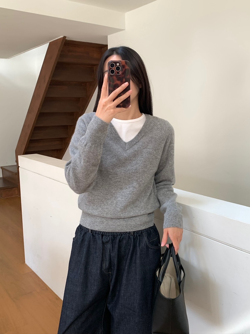 BLEECKER東大門直郵女士新款休閑推薦人氣時尚真品針織衫BLEECKER針織衫