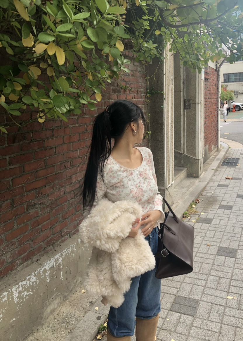 OUPPT韓國代購女裝新品真品熱賣推薦時尚人氣休閑長袖T恤OUPPT長袖T恤