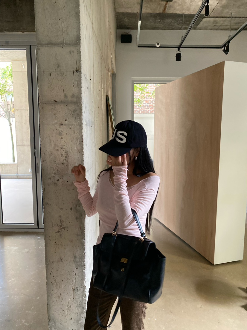 OUPPT東大門實拍女裝新款休閑時尚推薦熱賣真品長袖T恤蕾絲OUPPT長袖T恤