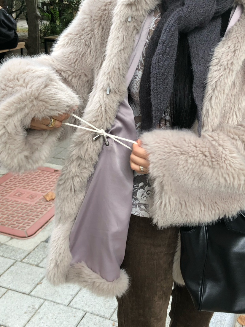 OUPPT東大門直郵女裝新款熱賣人氣推薦真品時尚休閑短款大衣OUPPT短款大衣