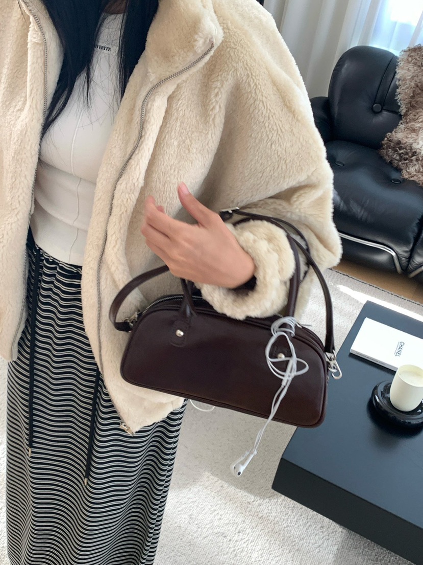 REVE CITE-L韓國代購女士新款推薦人氣時尚熱賣休閑T恤REVE CITE-LT恤
