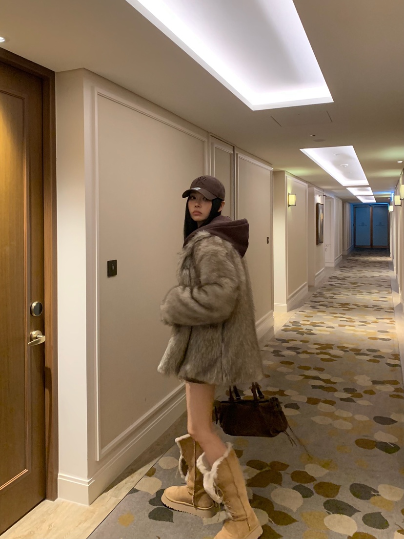 BADCALM東大門直郵女士新款人氣時尚休閑短款大衣毛皮絎縫BADCALM短款大衣