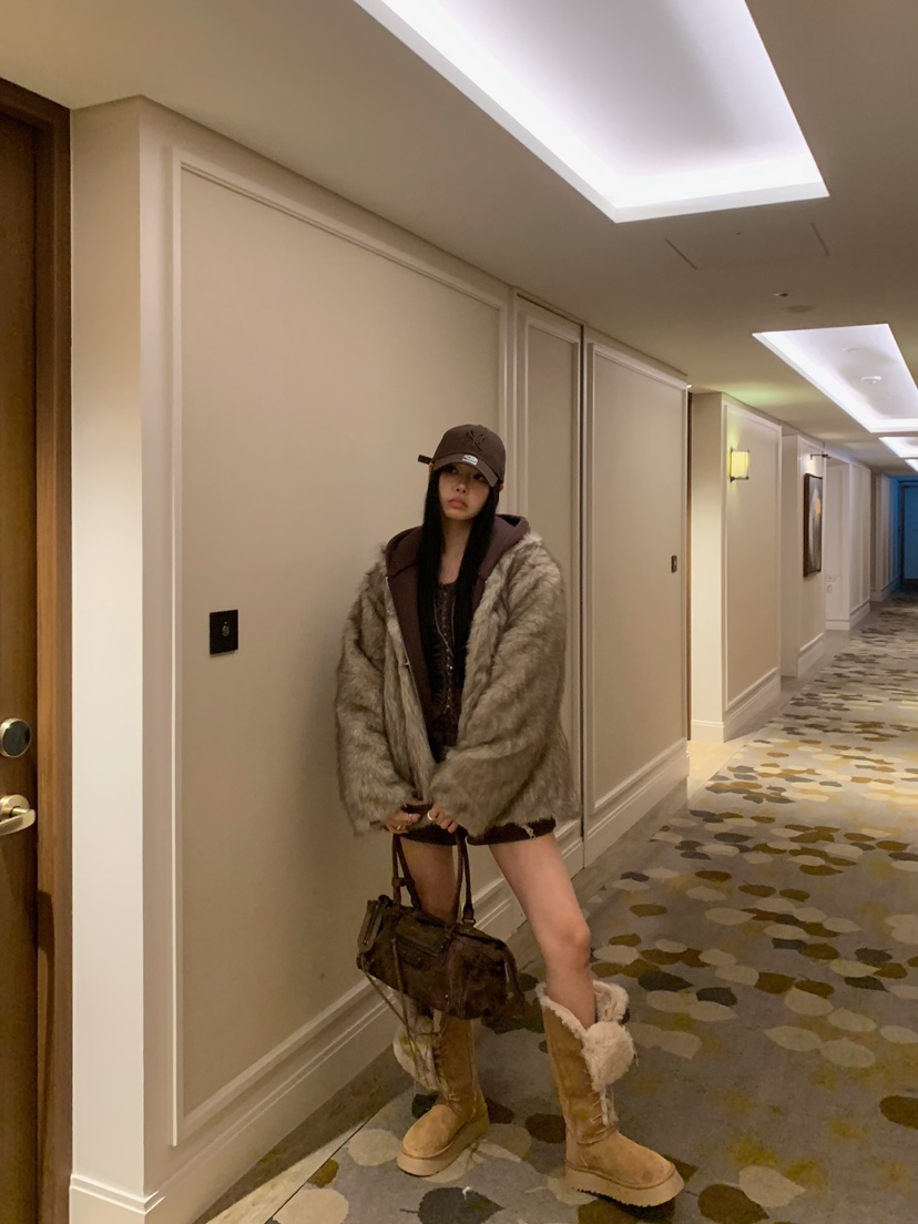 BADCALM東大門直郵女士新款人氣時尚休閑短款大衣毛皮絎縫BADCALM短款大衣