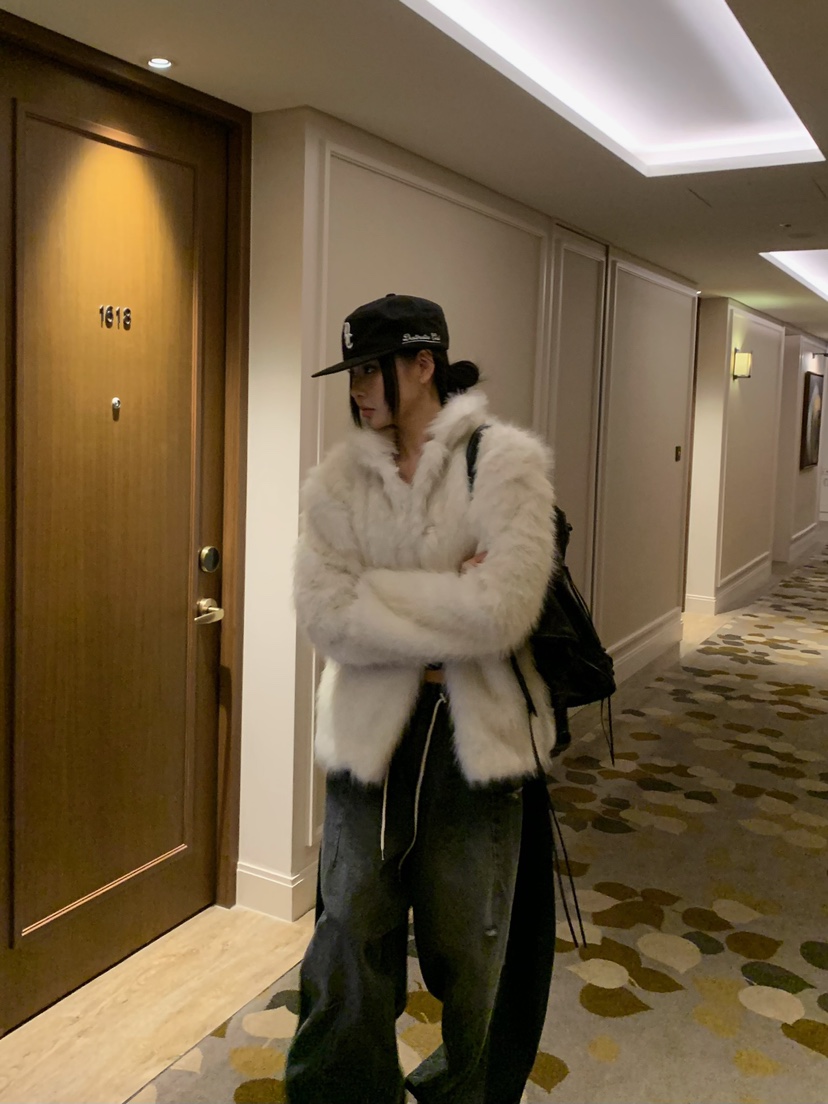 BADCALM東大門直郵女士新款人氣時尚休閑短款大衣毛皮絎縫BADCALM短款大衣