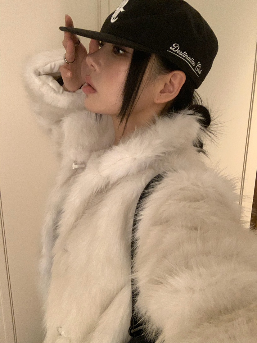 BADCALM東大門直郵女士新款人氣時尚休閑短款大衣毛皮絎縫BADCALM短款大衣