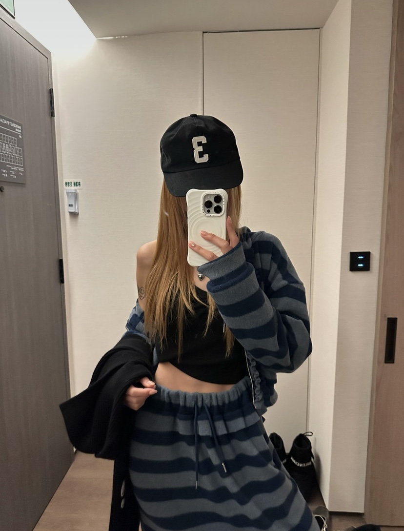 ZEROZERO東大門直郵女裝新品真品推薦熱賣衛衣連帽衫條紋ZEROZERO衛衣