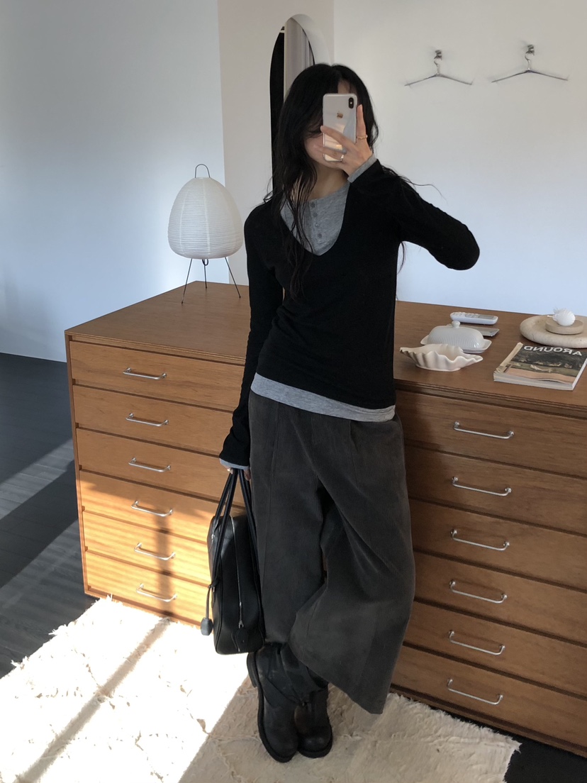 LE VASE韓國直郵女裝新款時尚真品人氣推薦熱賣短褲燈芯絨LE VASE短褲