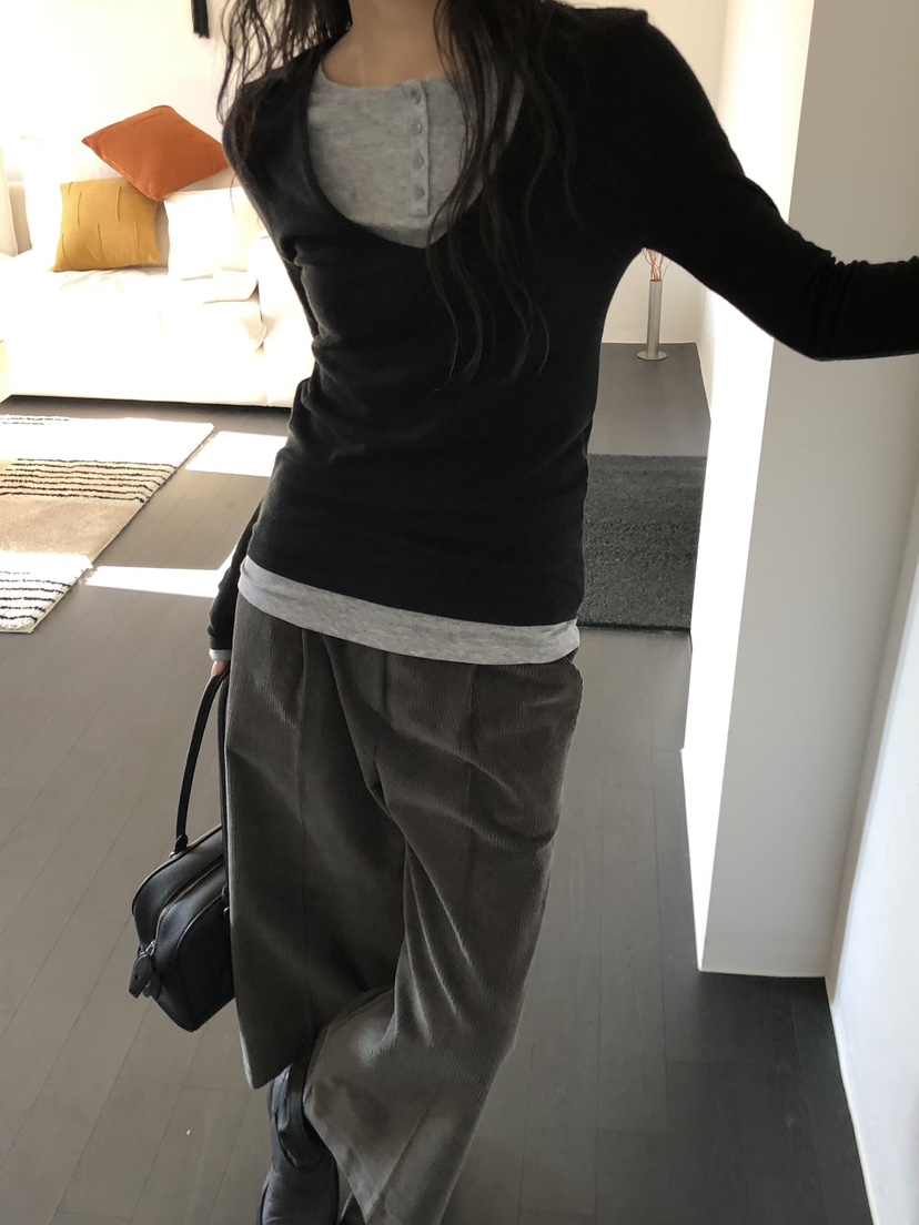 LE VASE韓國直郵女裝新款時尚真品人氣推薦熱賣短褲燈芯絨LE VASE短褲