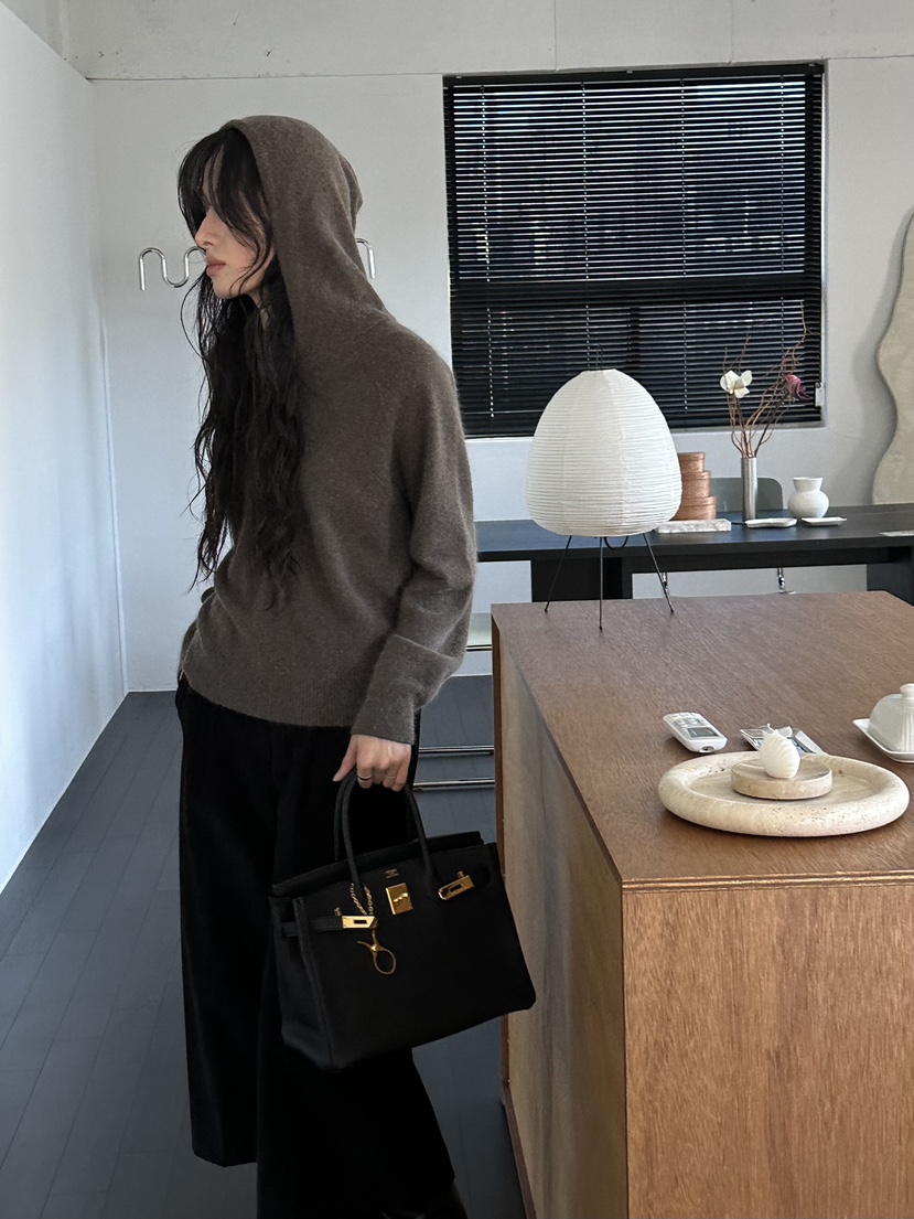 LE VASE韓國直郵女裝新款時尚真品人氣推薦熱賣短褲燈芯絨LE VASE短褲