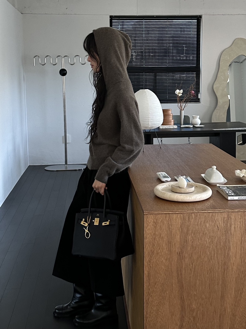 LE VASE韓國直郵女裝新款時尚真品人氣推薦熱賣短褲燈芯絨LE VASE短褲