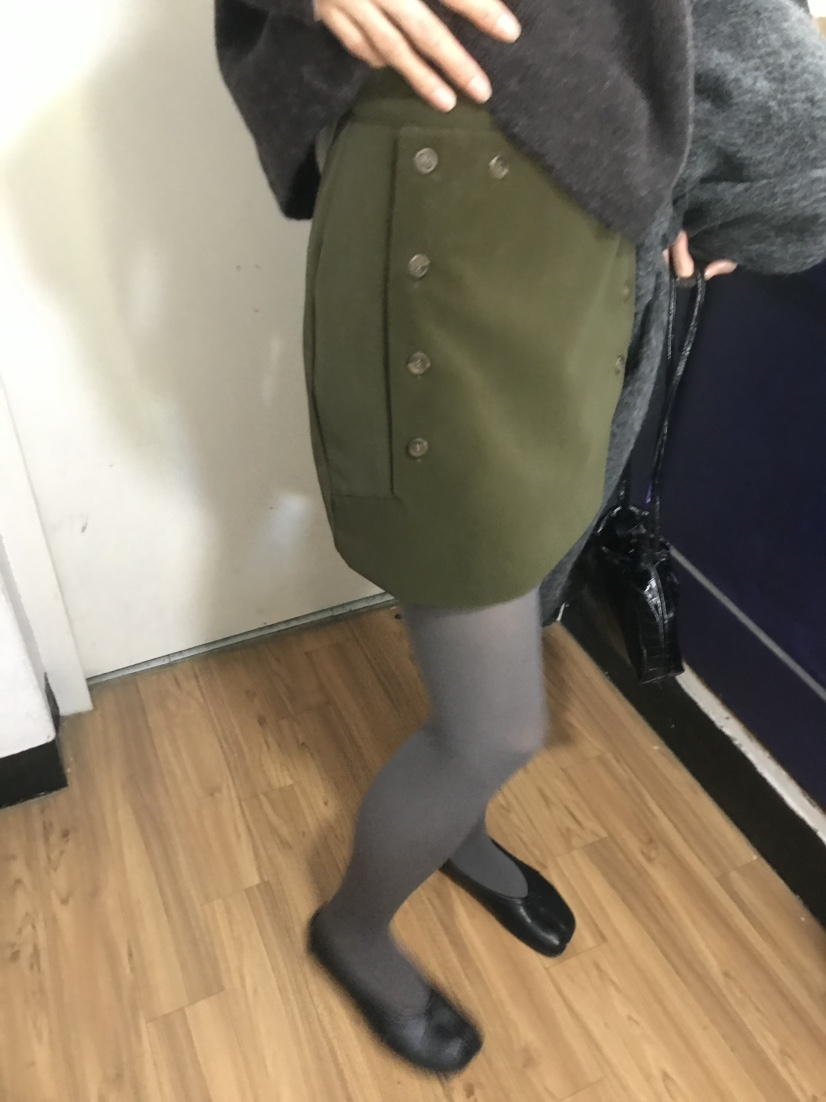 LOFN東大門代購女裝新品真品休閑時尚熱賣推薦人氣短裙絨LOFN短裙